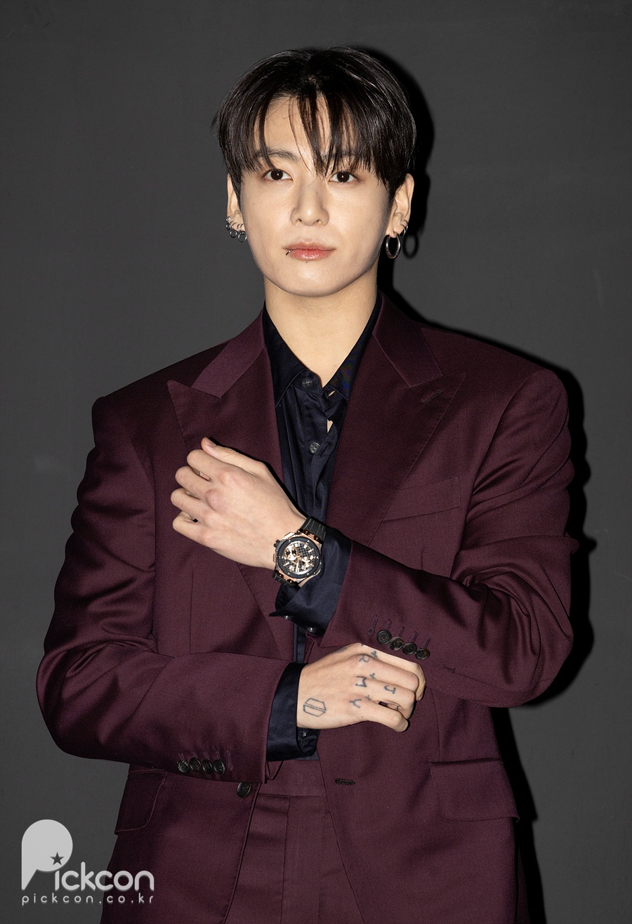 ��ź�ҳ�� ����, ������ �۷ι� �ڹ����� ��Ź�ƾ�� (����)