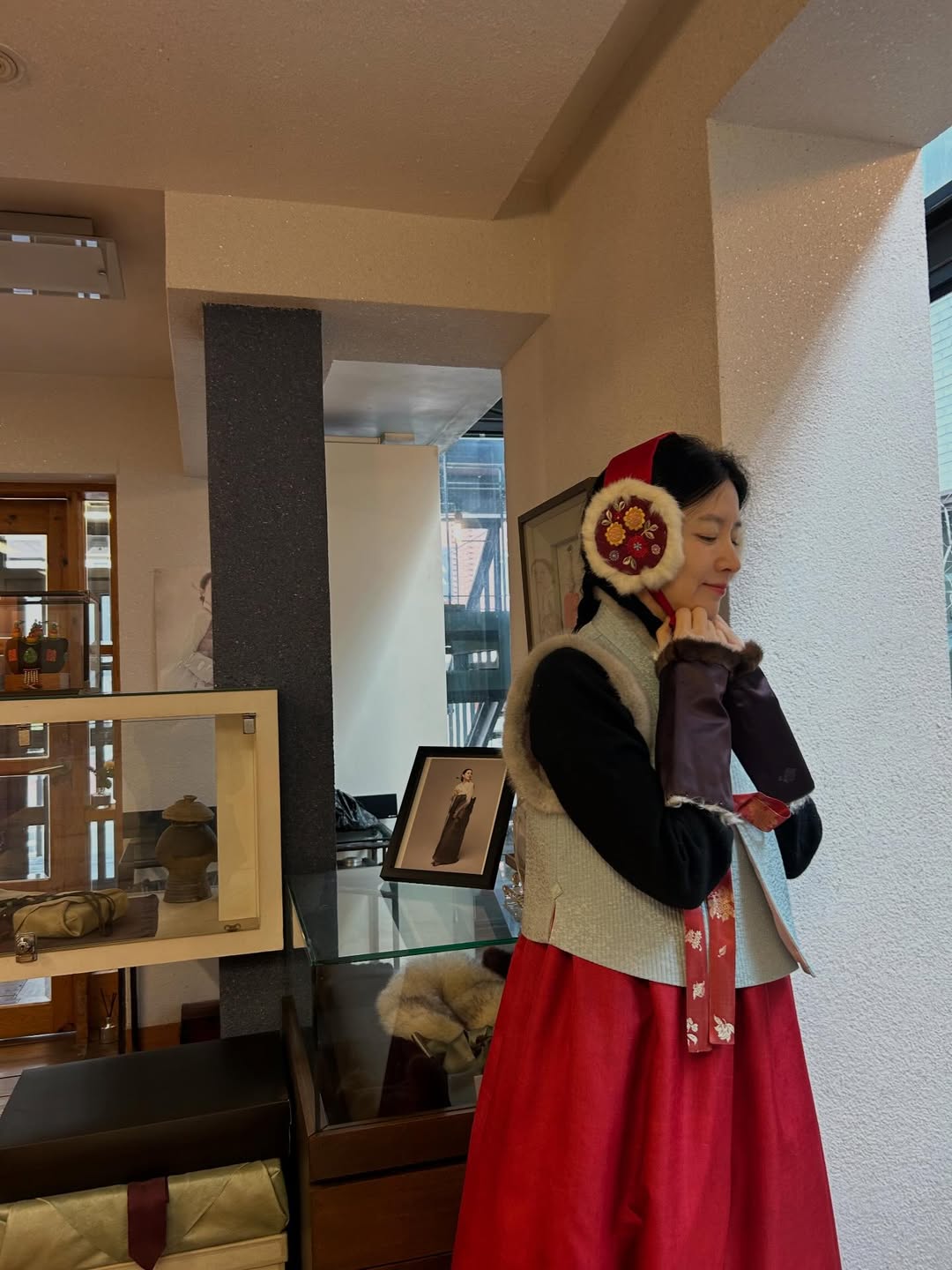 �̿���, 54�� �� �ϱ�� '�����' �̼ҡ��Ѻ� ��Ÿ�� ���� �԰� ���� �λ�