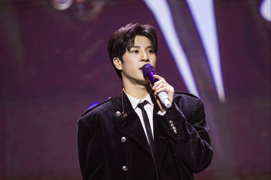 ������ ���ܼ�Ʈ / ���� : ���÷���