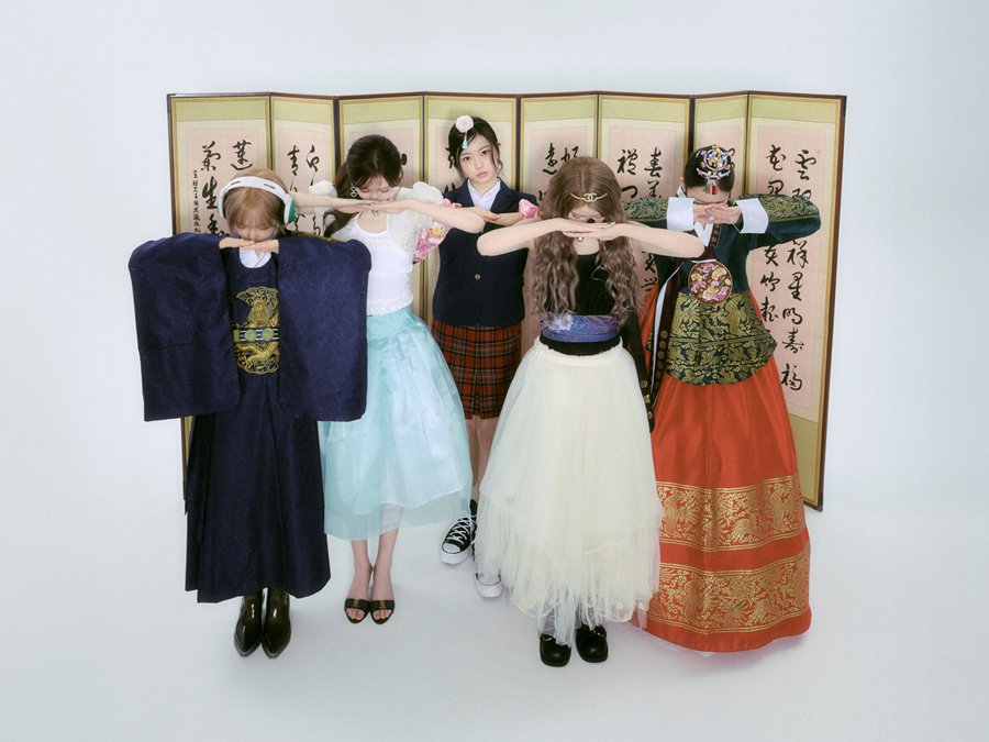 ŰŰ, ���簢�� �Ѻ� �԰� ���� ���λ硦��� '��' ���ΰ����� ��¦ ����