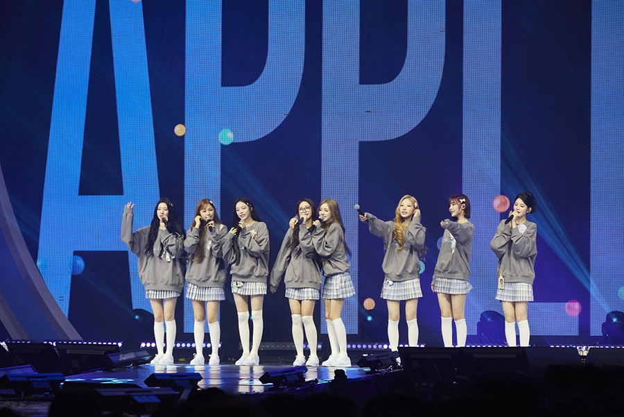 ����������, ����� �ϳ� �� �Ҽ� Ŭ�������� 1�ֳ� ù �ҹ��� ������ ������