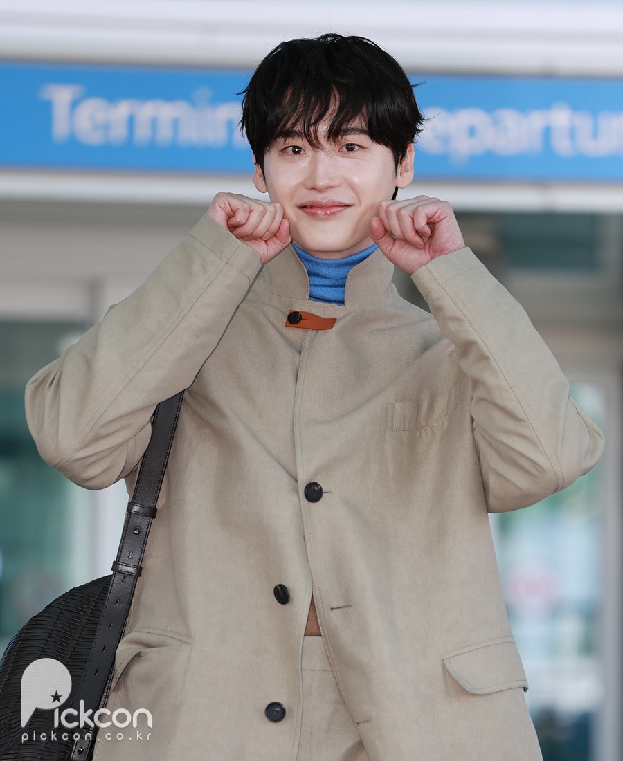 이종석 공항패션 / 사진: 픽콘DB
