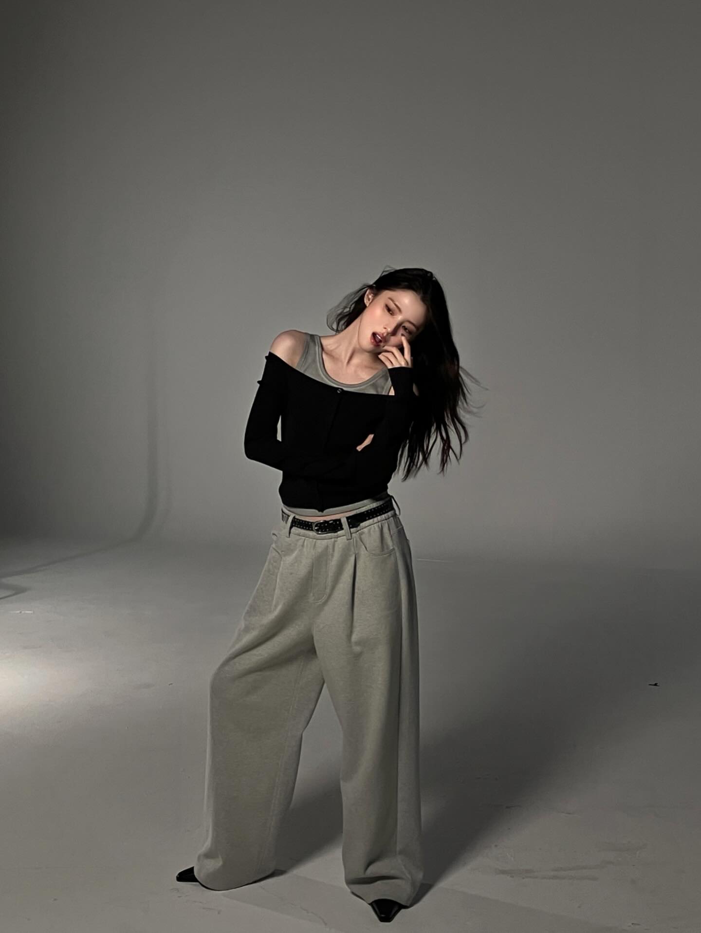 �Ѽ���, ���� ڸ�� ȭ���� �������� �������� ������ 'ġ����'