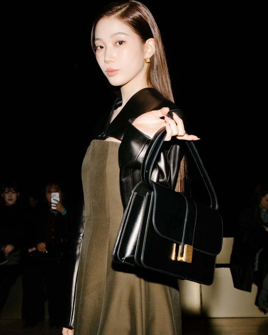 ��������, ���� 3�� �м���ũ ȭ���� ����ߴ١��̵�� ����� ��ġ 1��