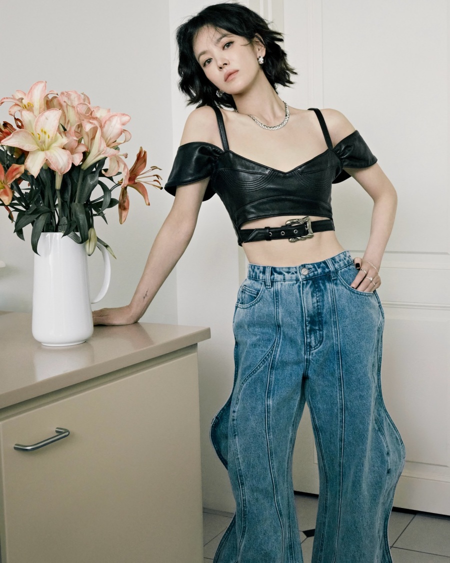 사진 : 송혜교, 포토그래퍼 김희준 인스타그램