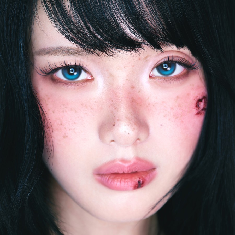 사진: 어센틱 제공