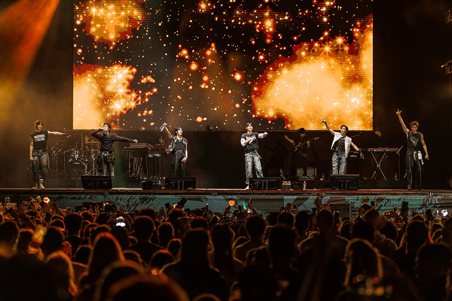 ������, ���� �ݴ��� ���� 3���� �����Ҵ١��۷ι� �佺Ƽ�� ����