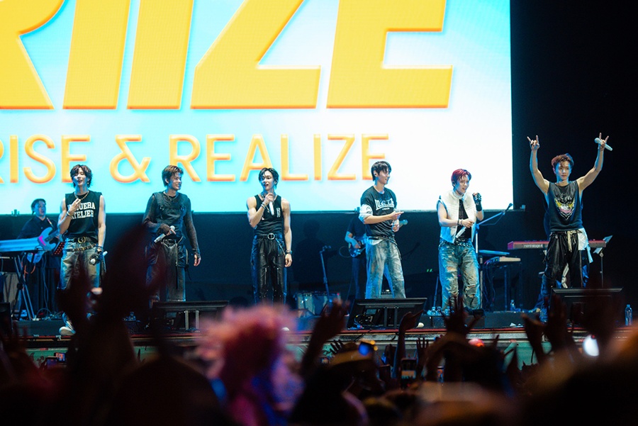 ������, ���� �ݴ��� ���� 3���� �����Ҵ١��۷ι� �佺Ƽ�� ����