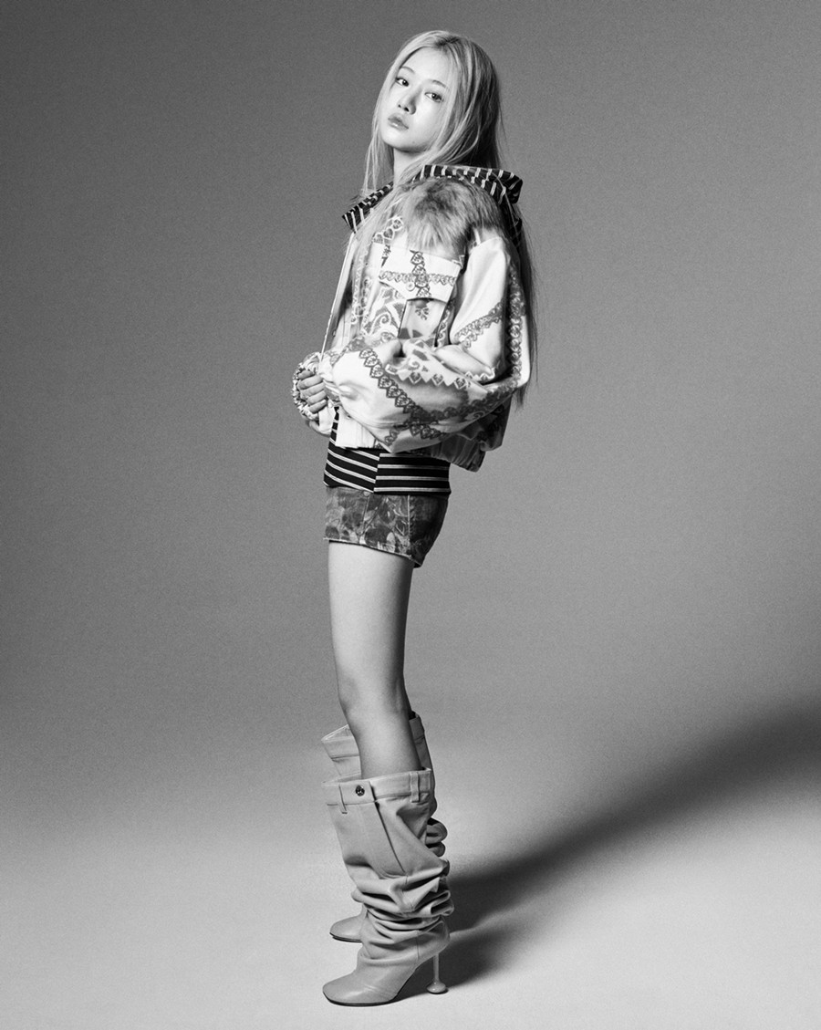 ������, �����̾� ���� �׷����� 4�� ���ߡ������� �غ� ����