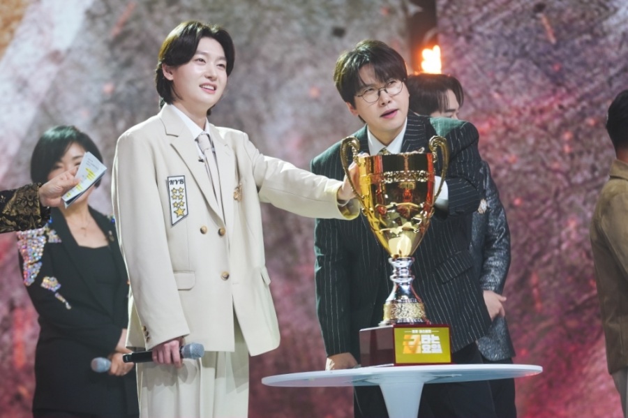 김용빈, '미스터트롯3'이어 '골든컵 트로피' 주인공 될까? 최진희 극찬