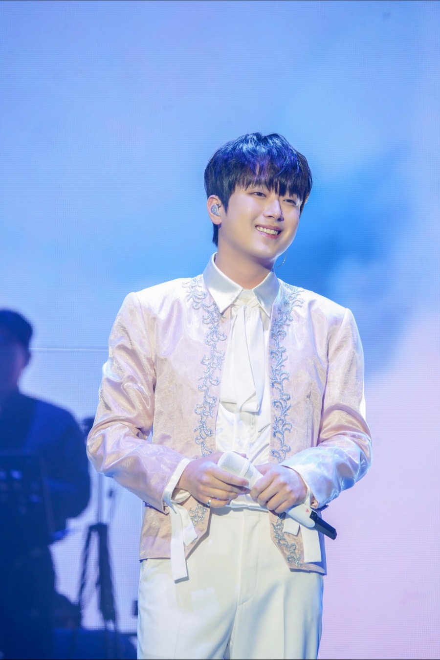 이찬원이 대전 콘서트 '찬가: 찬란한 하루'를 성공리에 마쳤다. / 사진 : 대박기