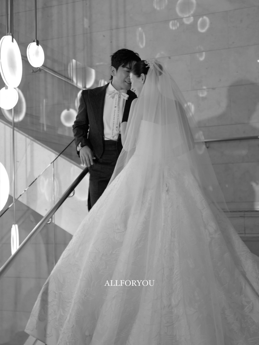 �̹ο�, �� �Ƴ� '���̾ƹ�'�� �ε��� ����ƴ١���ȥ�� ��� ����