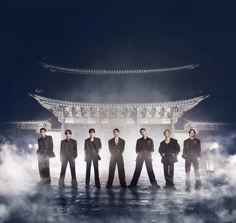 방탄소년단, 한국 가수 최초로 '빌보드 200' 2주 연속 1위