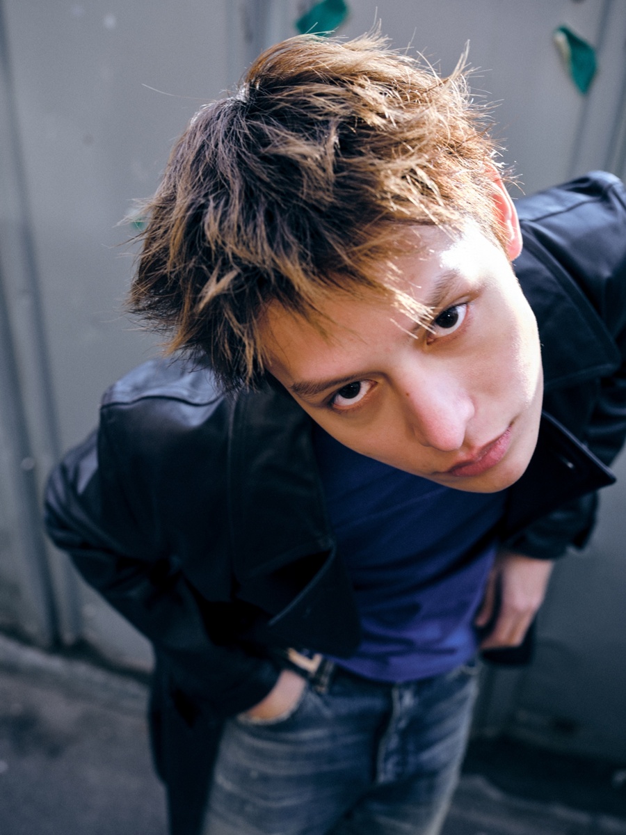 �ٹҾ��� �ڸ�Ƽ���� '����'������� �߾� ��� ��ҿ��� �Կ��� ���־� ����