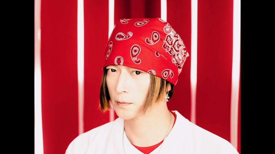 �������� ���±�,�������� �Բ� ��ȭ '���ϵ��' �ȿ��� ȥ���׷� Ʈ���̾ޱ��� �Ἲ�ߴ�. / ���� : �Ե��������θ�Ʈ