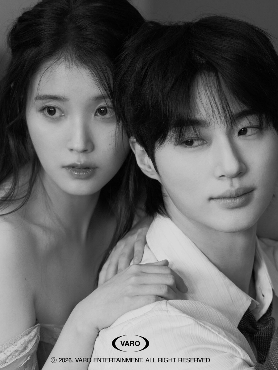 ������, ���켮�� ������ '21���� �뱺����'���� ȭ���� 1,2���� �ö���. / ���� : ���켮 �ν�Ÿ�׷�