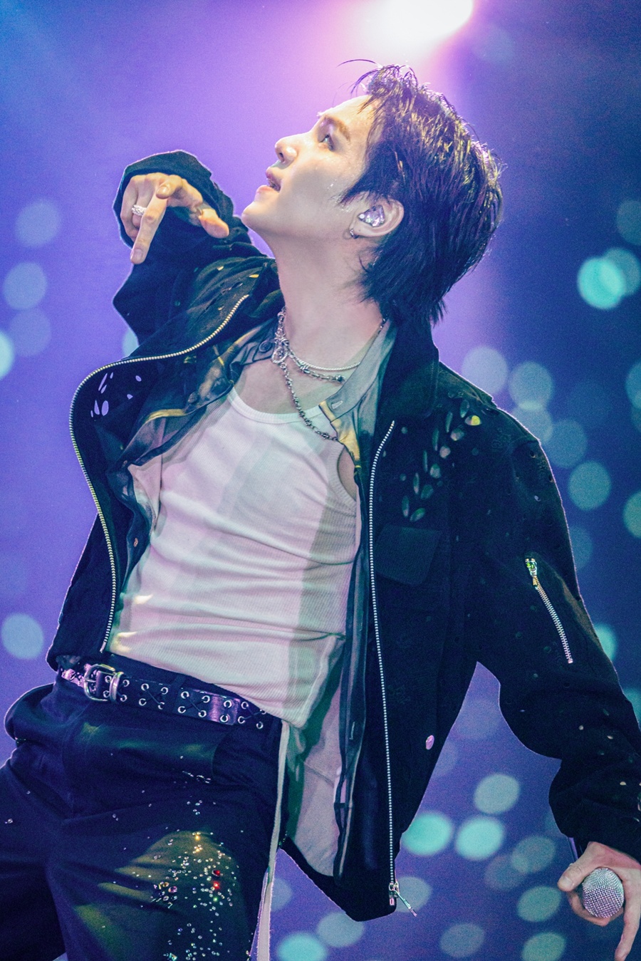 �� �Ѻ��ǿ��� '�Ƹ���' ��â����ź�ҳ��, ���쵼 �ܼ�Ʈ ����