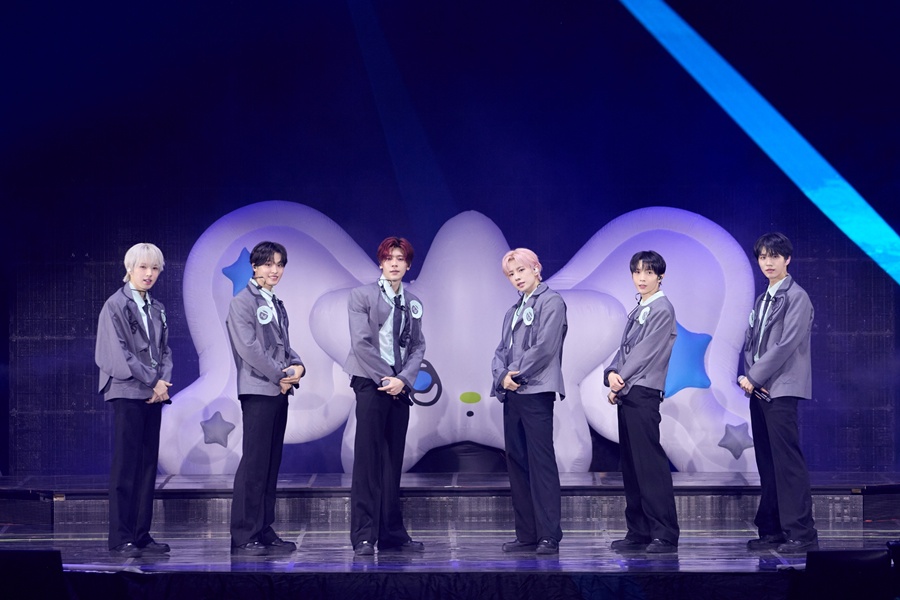 NCT WISH, ���ڸ� �ܼ�Ʈ �ǳ�����ù ���� '���� �� ����'�� �� é�� ����