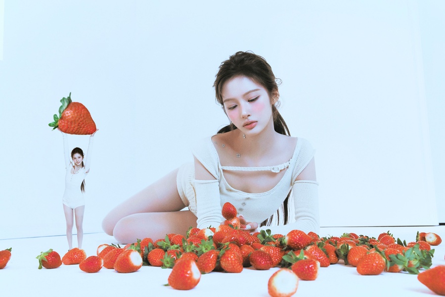 ���ͽ����� ������ �������� �ٹ� '��� ��������', ù �ܼ�Ʈ ���� ����