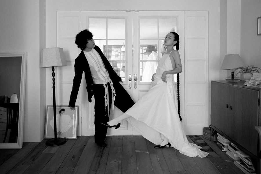 ����, �����ִϿ� 9�� ���� ��ħǥ "��ȥ�մϴ�! �ູ�ϰ� ��ڽ��ϴ�"