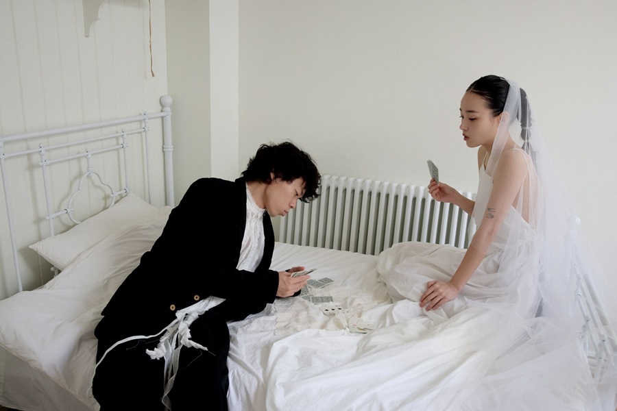 ����, �����ִϿ� 9�� ���� ��ħǥ "��ȥ�մϴ�! �ູ�ϰ� ��ڽ��ϴ�"