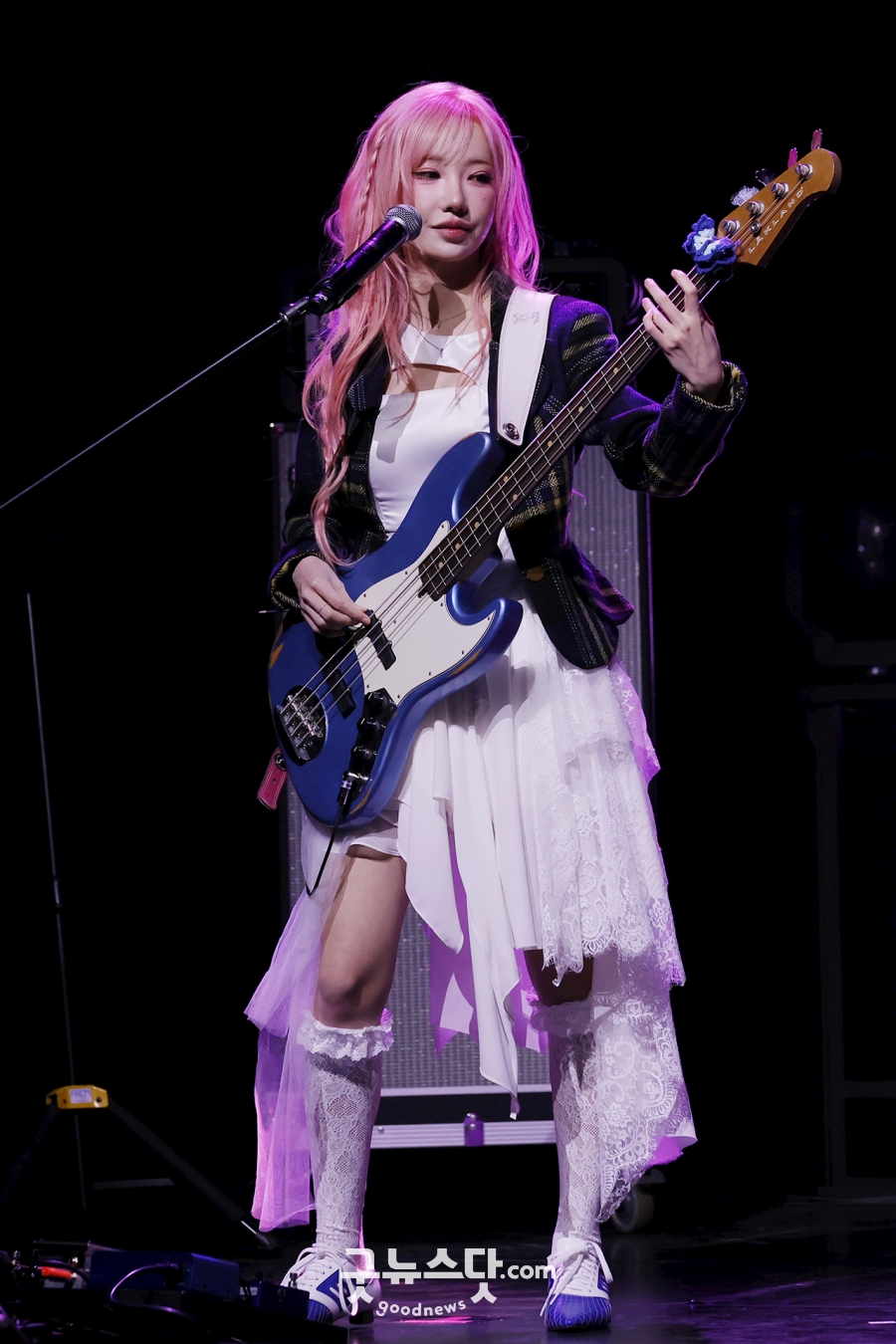 é��2 �� QWER, ������ ��� ���� 'CEREMONY'�� ���� ���� [����PICK]