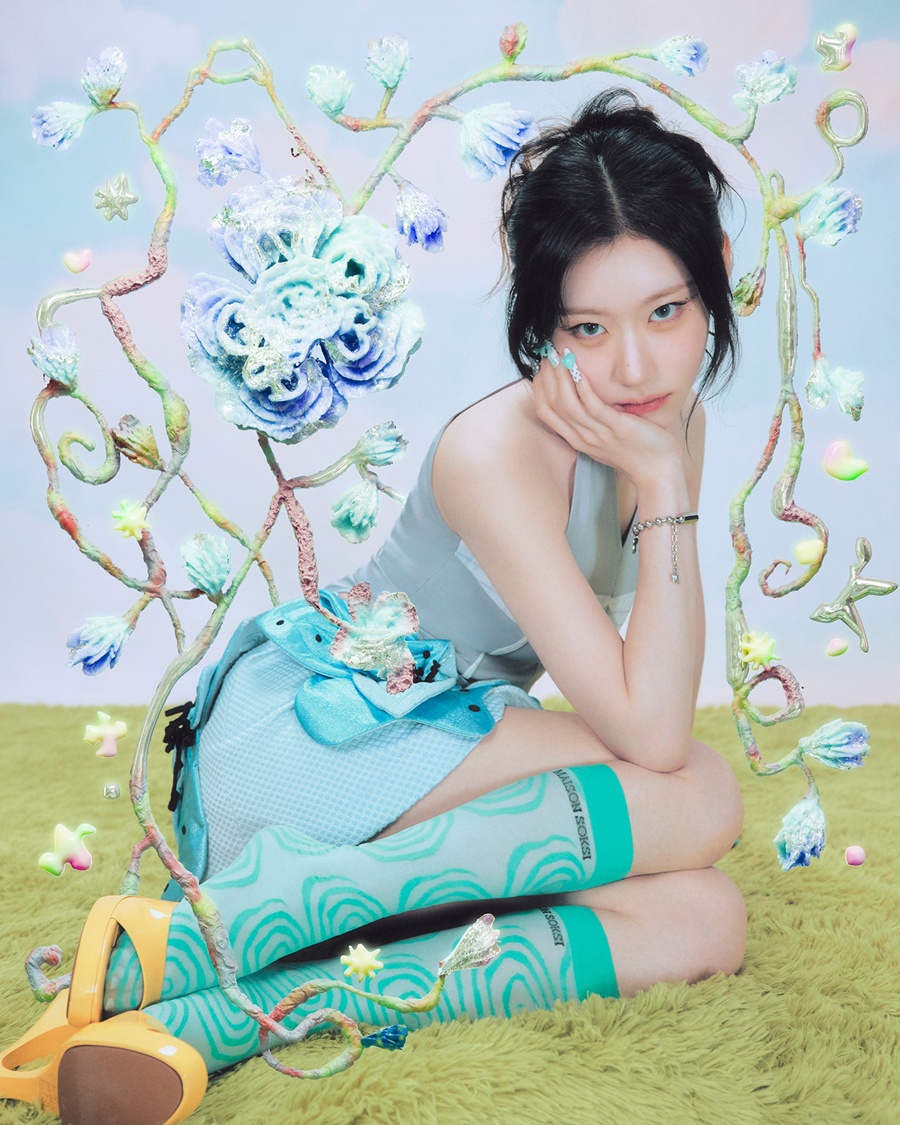 ITZY, �� ��� ���� ��� ���־�����ũ�� ������ �����ϴ� 'Motto'