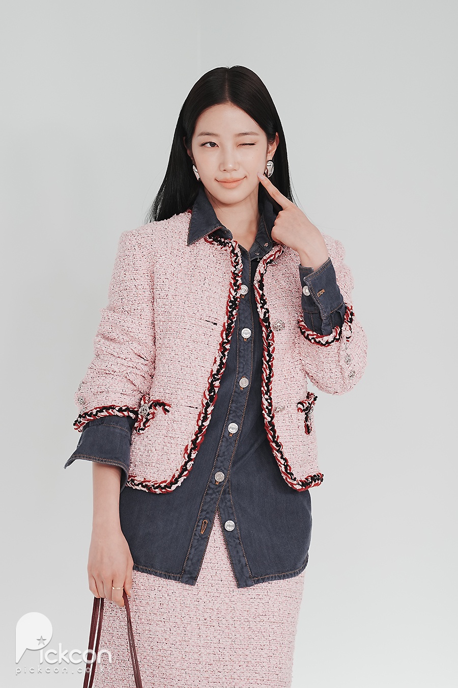 샤넬 포토월 / 사진: 픽콘DB