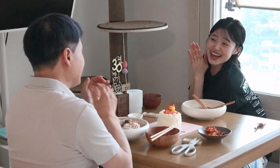 '21���� �뱺����' ������, �˹ٷ� 9�� ���� ���ڱ� ���� �ϳ���ٽ���� �ڶ��ϴ� ����