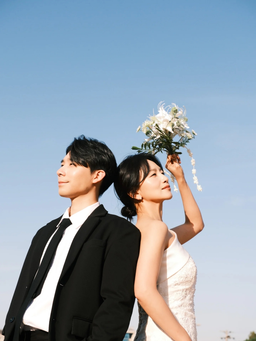뮤지컬 배우 이준우, '10살 연상' 백은혜와 결혼 