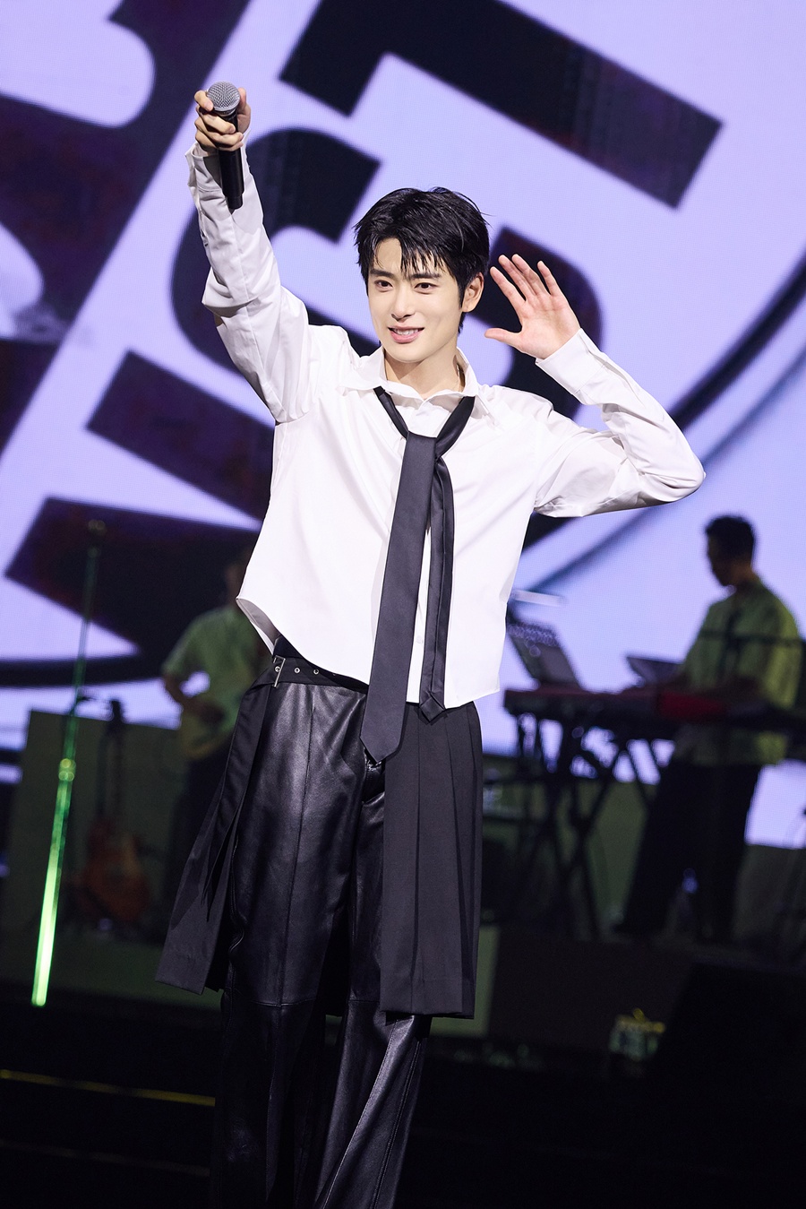 NCT 재현, 전역 후 팬들과 첫 만남 