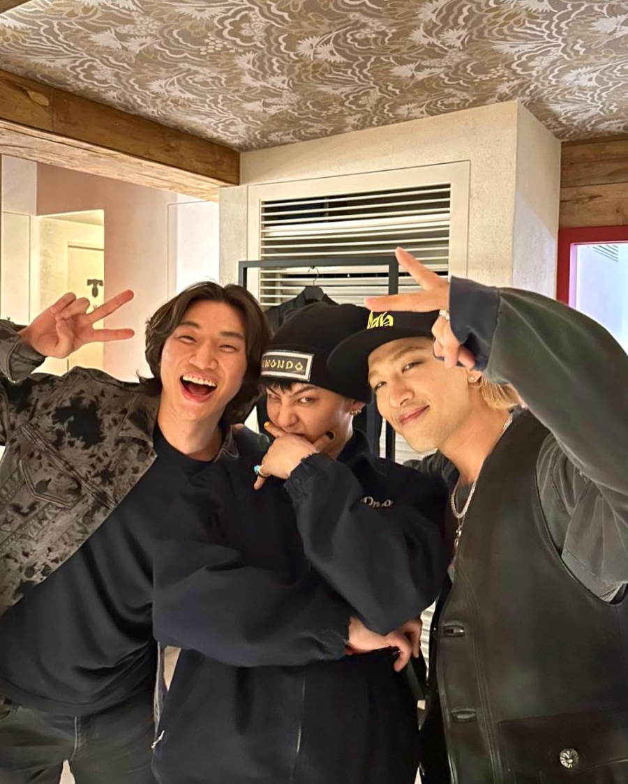 ���� : GD �ν�Ÿ�׷�, YG�������θ�Ʈ