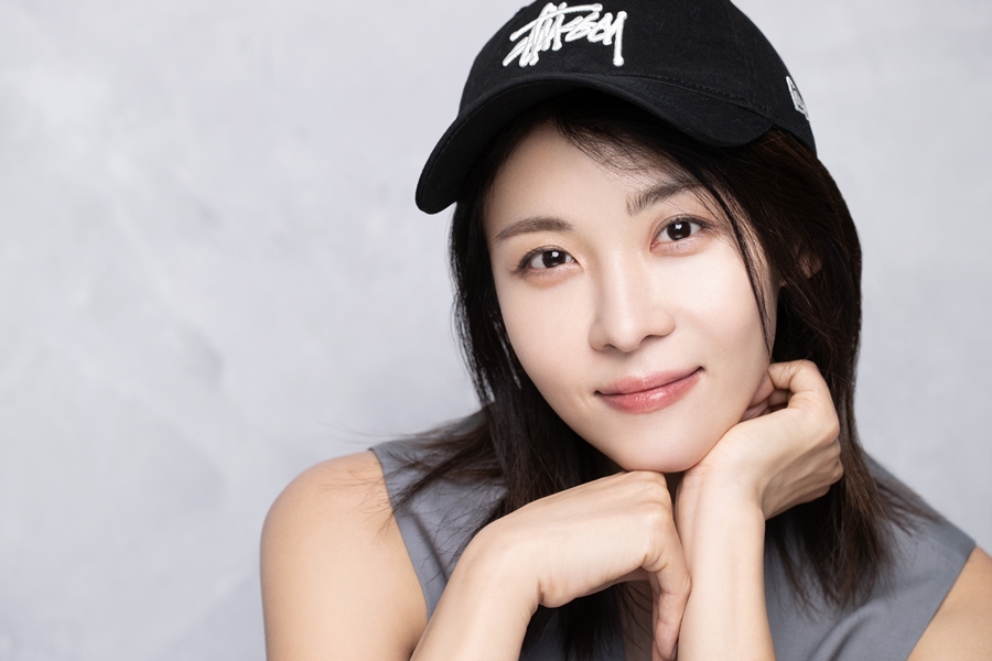 하지원, 韓배우 최초 美 MLB 시구 